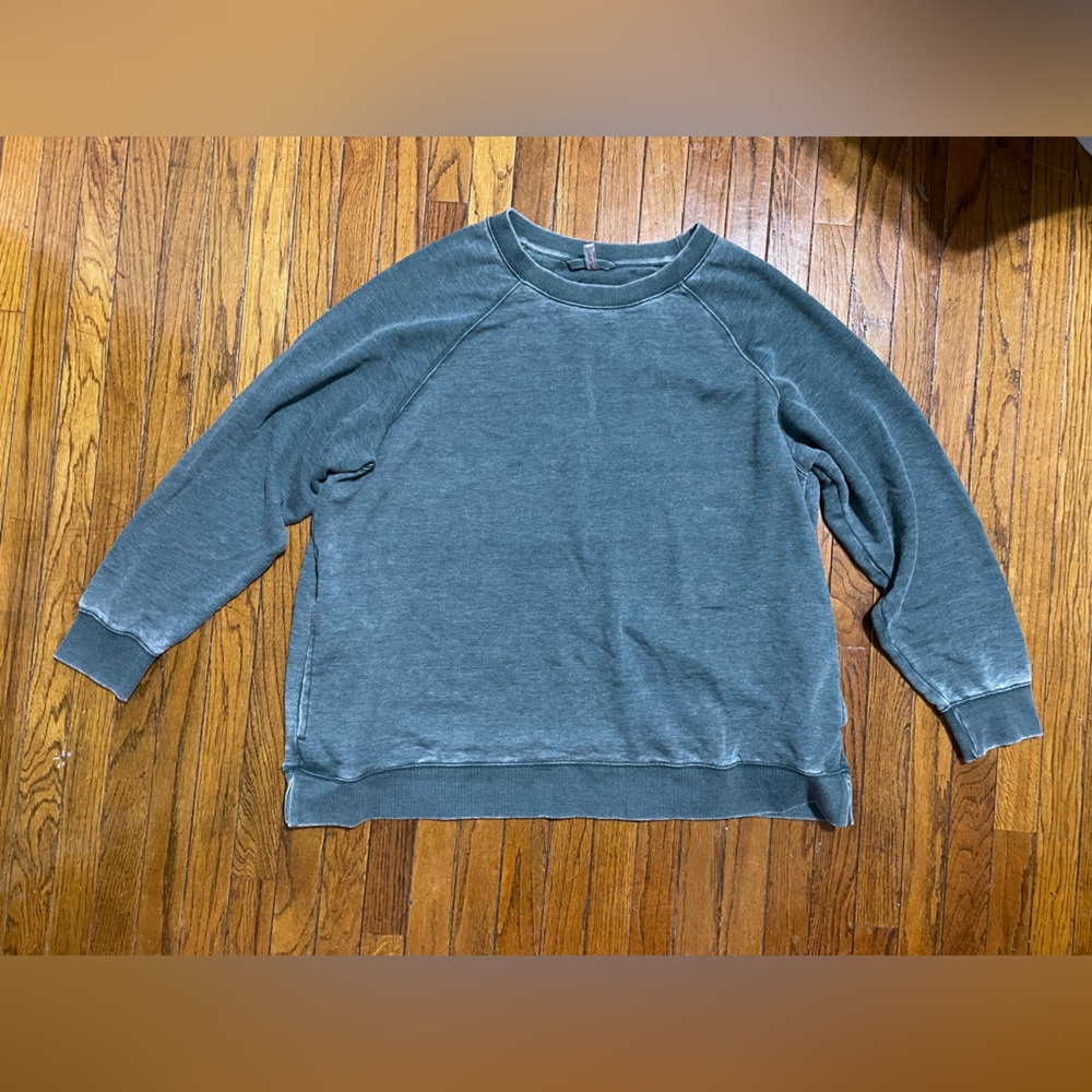 Free People Movement Playbook Oversized Sweatshirt with Pockets | Women’s med